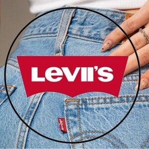 DENIZEN Levi’s jeans